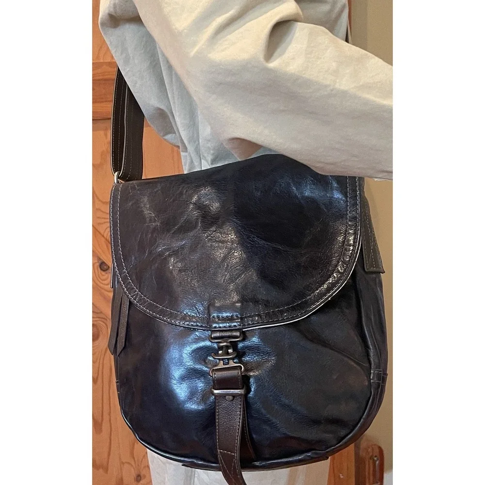 Rough & Tumble 1903 Dark Leather Saddle Crossbody Bag Made In Maine
